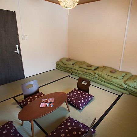 Guesthouse Omotenashi Kyoto Bagian luar foto