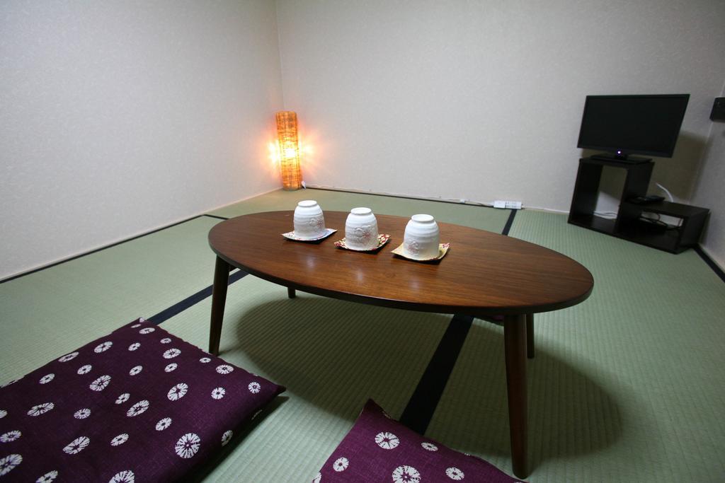 Guesthouse Omotenashi Kyoto Bagian luar foto