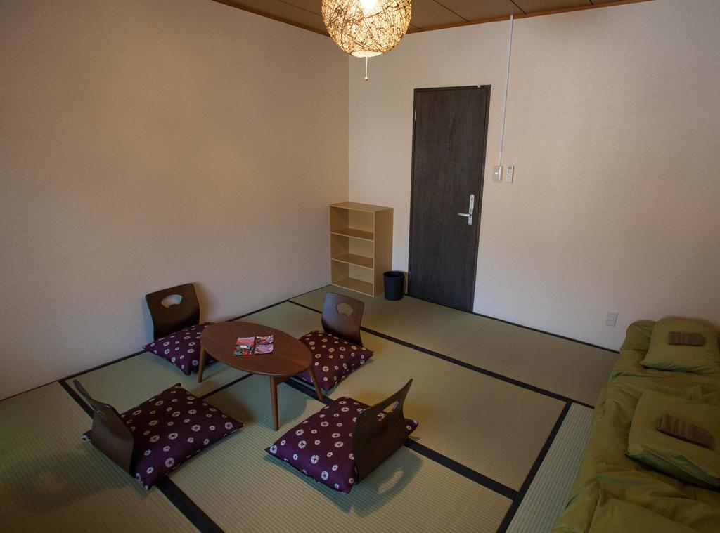 Guesthouse Omotenashi Kyoto Bagian luar foto
