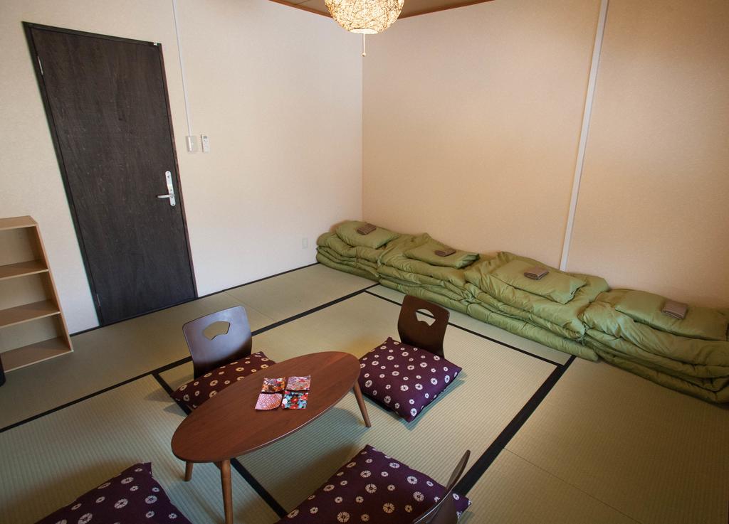 Guesthouse Omotenashi Kyoto Bagian luar foto