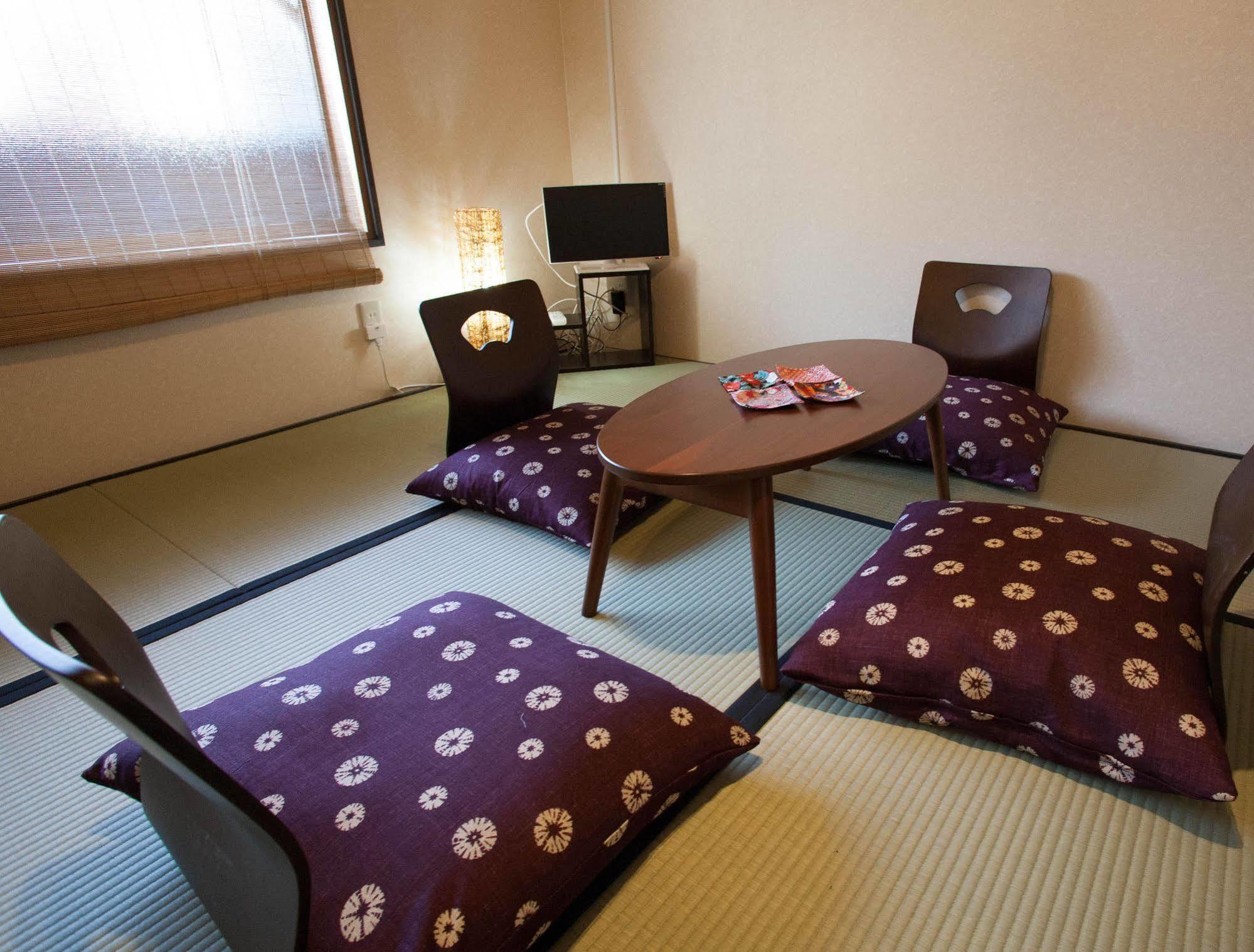 Guesthouse Omotenashi Kyoto Bagian luar foto