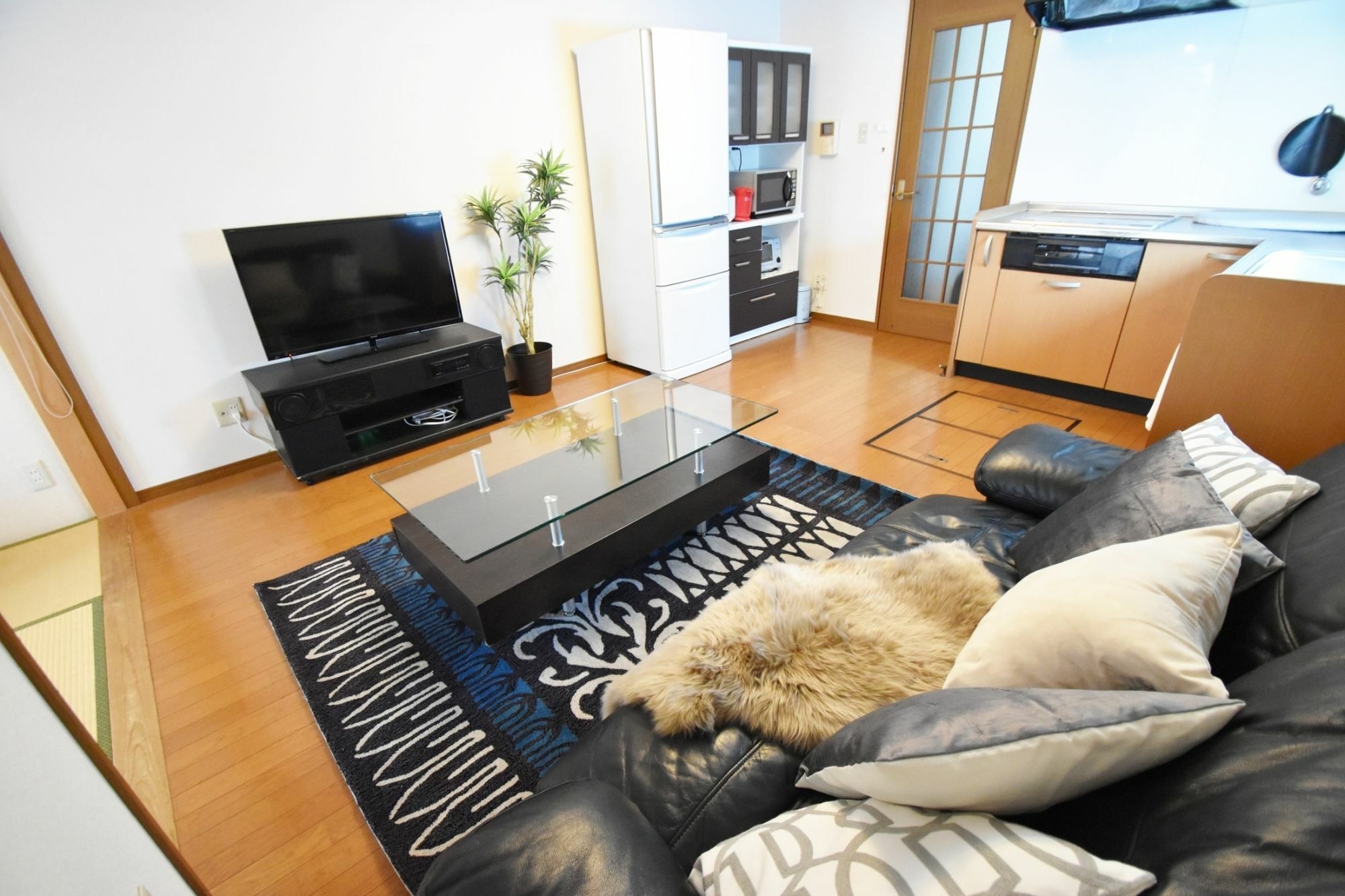 Guesthouse Omotenashi Kyoto Bagian luar foto